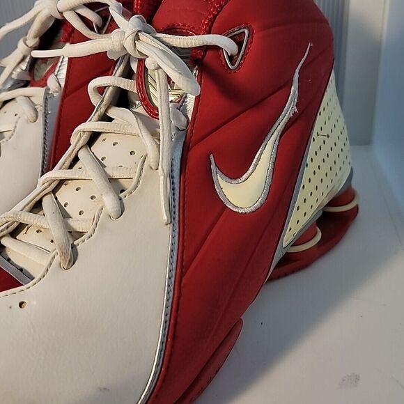 Nike Shox Zoom Air Basketball Sneakers Red White Cream #050507 LN3 SIZE 15 EUC - Picture 2 of 16